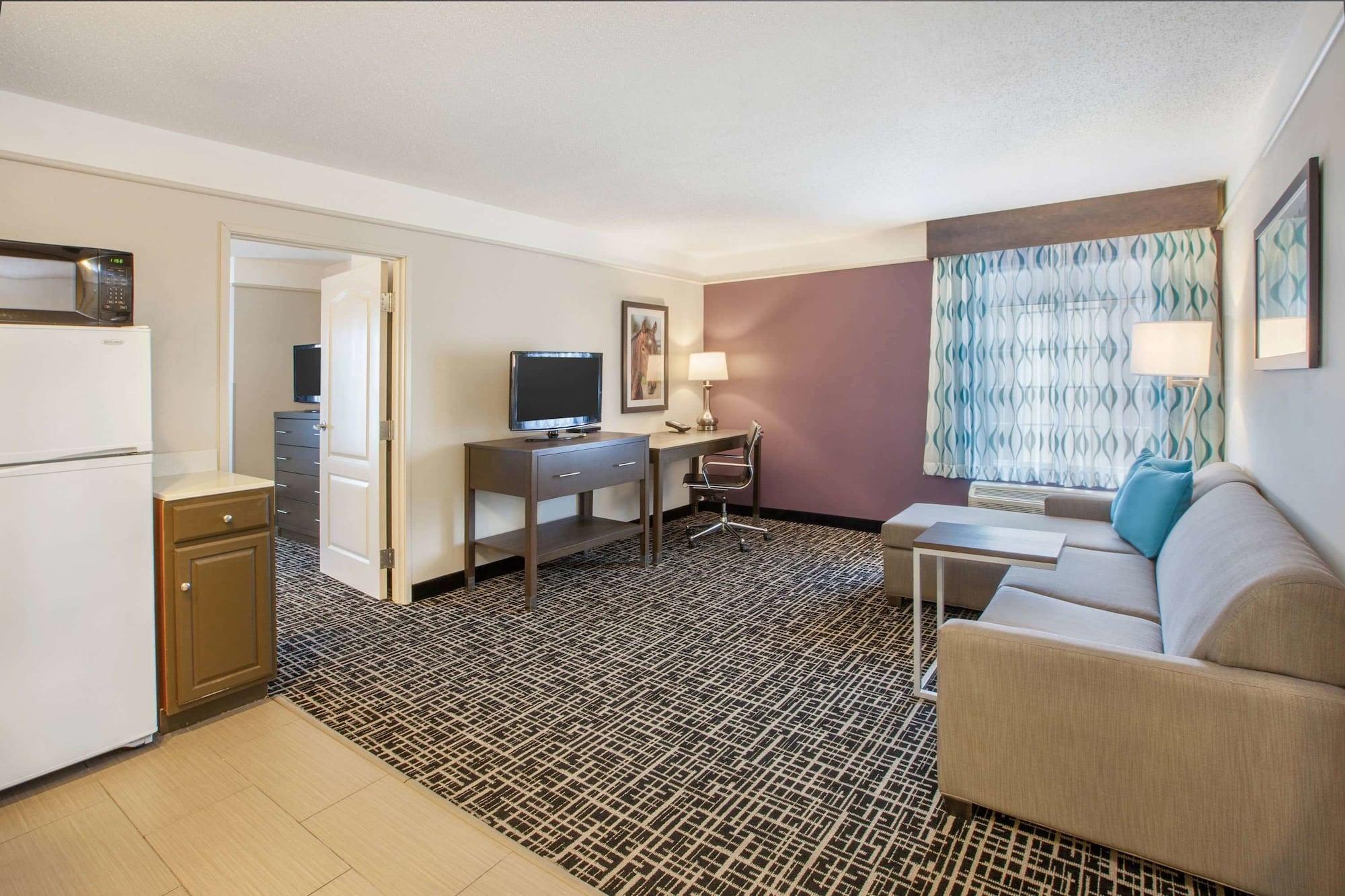 La Quinta By Wyndham Cincinnati Airport Florence Exterior foto
